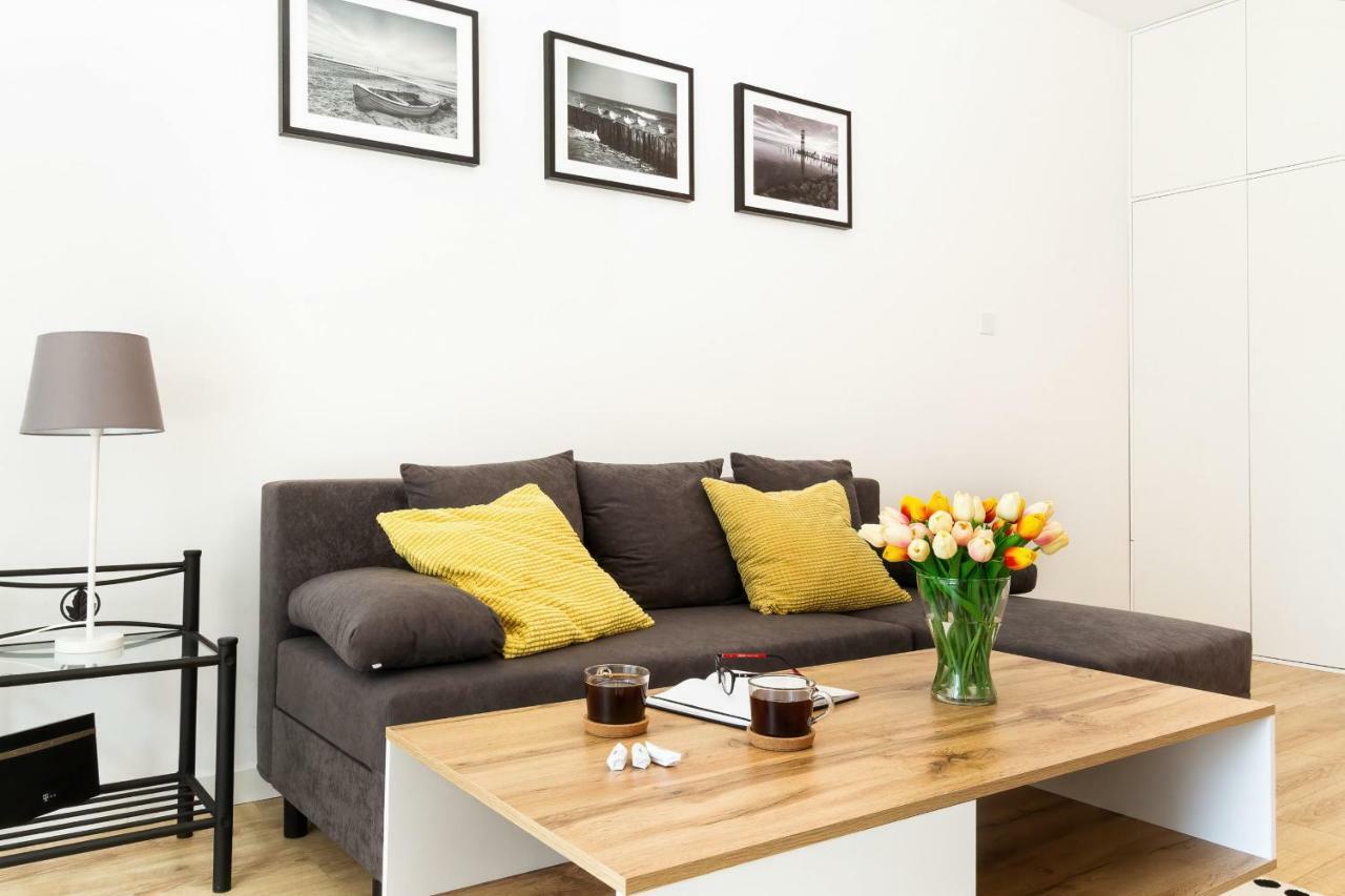 Apartments Zajezdnia Wrzeszcz Gdansk Grudziadzka By Noclegi Renters Екстериор снимка