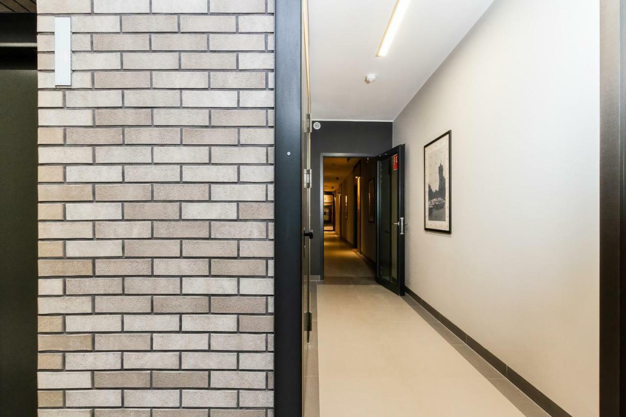 Apartments Zajezdnia Wrzeszcz Gdansk Grudziadzka By Noclegi Renters Екстериор снимка